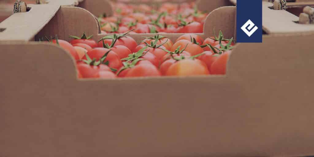 caja de tomates